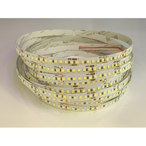 Светодиодная лента PRO 180led/m,3000 К,24 В,15 Вт/м, 1820 лм,Ra 90,Режущий 50 мм (24В),Размер 5000*10мм*2.2мм   LED PRO IP33 24В 15Вт/м WWP/3000К 180 Led/м 10мм         